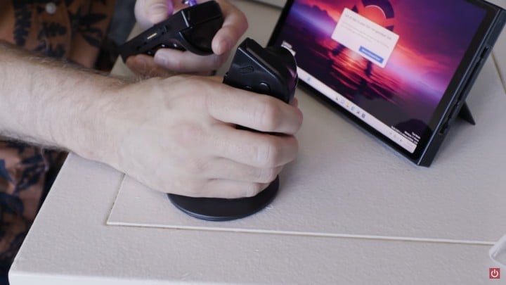 Lenovo Legion GO z trybem FPS - kontroler posłuży jako myszka - ilustracja #1