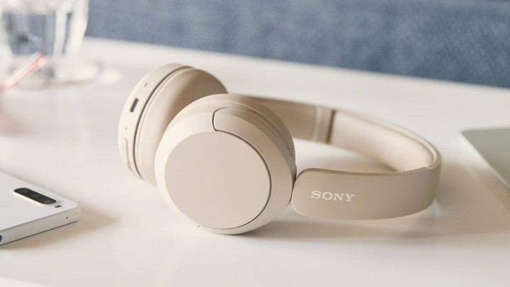 Źródło: Sony; materiały promocyjne - Skąd Amazon bierze te ceny? Wypchane technologią słuchawki Sony kosztują teraz mniej niż 100 zł - wiadomość - 2024-12-05