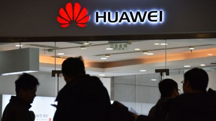 Huawei coraz częściej boryka się z oskarżeniami o szpiegostwo na rzecz chińskich służb. - Chińscy szpiedzy w polskim Huawei? ABW zatrzymało podejrzanych - wiadomość - 2019-01-11