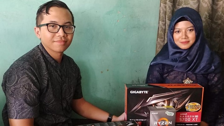 Przyszła pani Patama wygląda na ukontentowaną - Ryzen 5 3600 i Radeon RX 5700 XT elementem oświadczyn w Indonezji - wiadomość - 2019-08-24