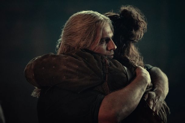 Geralt, Vesemir i Eskel w Kaer Morhen. Nowe zdjęcia z Wiedźmina Netflixa - ilustracja #24