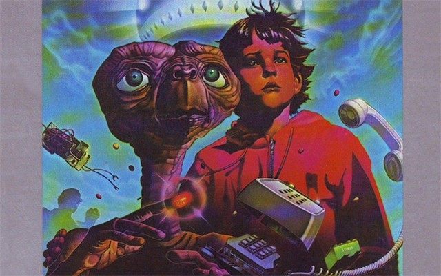 E.T. the Extra-Terrestrial, czyli gra która niemalże wykończyła amerykański rynek konsol. - E.T. - tysiące egzemplarzy „najgorszej gry wszechczasów" zostanie odkopanych - wiadomość - 2013-06-01