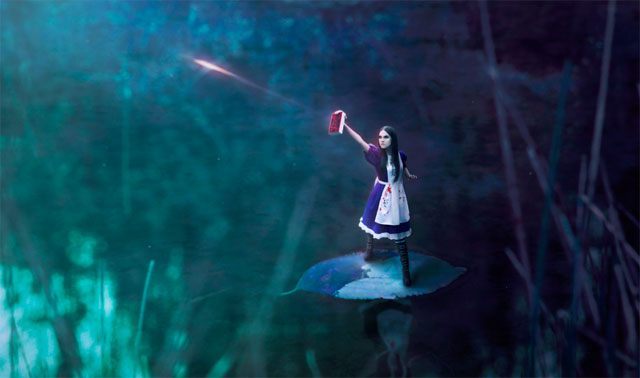 Najlepsze cosplaye - Alicja z American McGee Alice - ilustracja #7