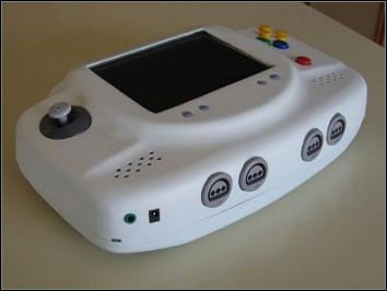 Pełnowartościowa konsola Nintendo 64 jako urządzenie mobilne - ilustracja #1