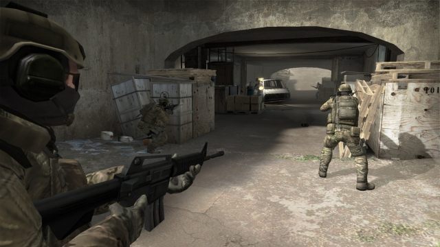 Global Offensive znajduje się na liście najchętniej kupowanych gier bez przerwy od miesiąca. - Counter-Strike: Global Offensive króluje trzeci tydzień. Top 10 Steam (4-11 stycznia) - wiadomość - 2015-01-12