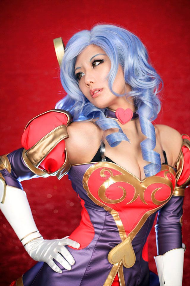 Najlepsze cosplaye - Heartseeker Ashe z League of Legends - ilustracja #4