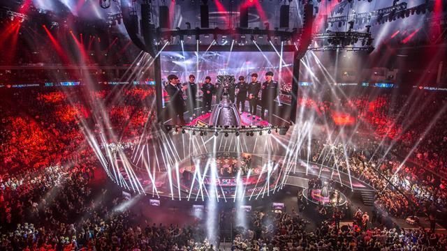 SK Telecom 1 przeszło do historii profesjonalnych rozgrywek League of Legends. - SK Telecom 1 mistrzami świata w League of Legends - wiadomość - 2015-11-02