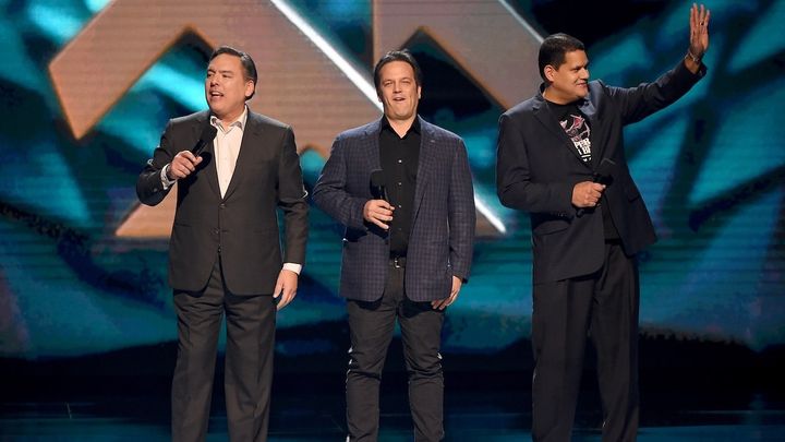 Reggie (po prawej) na gali The Game Awards 2018. Źródło: Nintendo Insider.