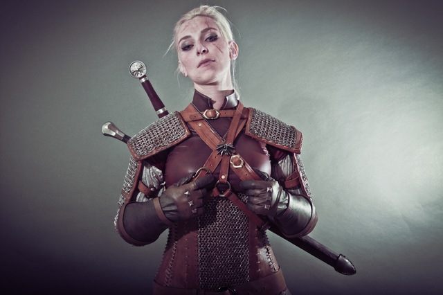 Źródło: Aelirenn - Najlepsze cosplaye - gdyby Geralt był kobietą - wiadomość - 2015-05-11