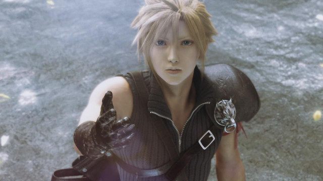 Postać Clouda z filmu Final Fantasy VII: Advent Children. - Powstanie pełnoprawny remake Final Fantasy VII? - wiadomość - 2015-06-15