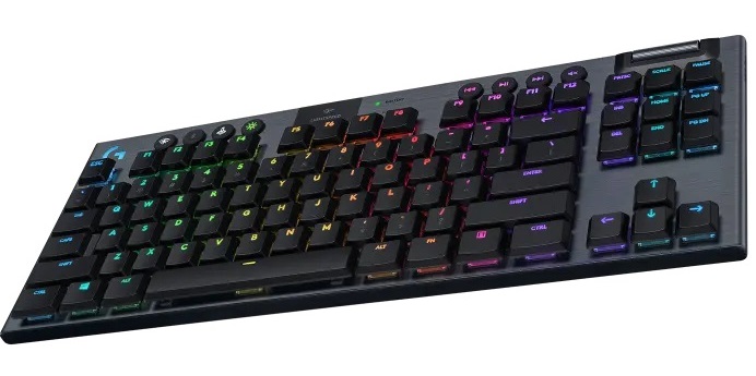 Niskoprofilowa, bezprzewodowa klawiatura dla graczy z grubym portfelem - ilustracja #1