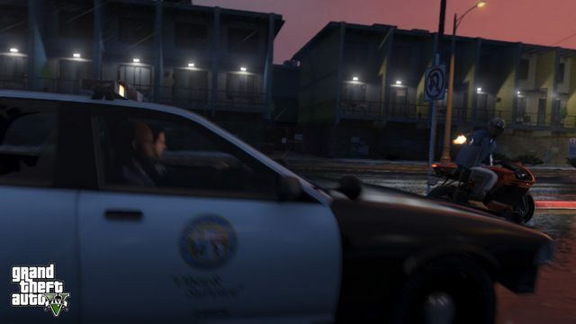 Nastąpił kolejny wyciek zawartości dotyczącej GTA V - GTA V – wyciek zwiastuna parodiującego program telewizyjny Cops - wiadomość - 2013-08-27