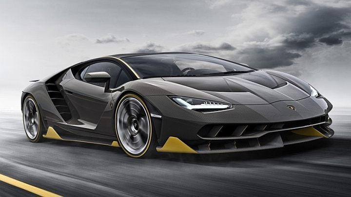 Na okładce Forzy Horizon 3 ma znaleźć się Lamborghini Centenario – limitowany model stworzony z okazji setnej rocznicy urodzin założyciela firmy Lamborghini. - Forza Horizon 3 zostanie zapowiedziana na E3 i wyjdzie na PC oraz XOne? - wiadomość - 2016-06-13