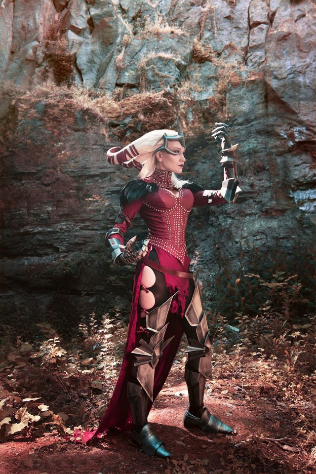 Najlepsze cosplaye - Flemeth z Dragon Age II - ilustracja #5
