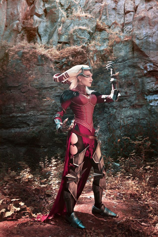 Najlepsze cosplaye -  Flemeth z Dragon Age II - ilustracja #5