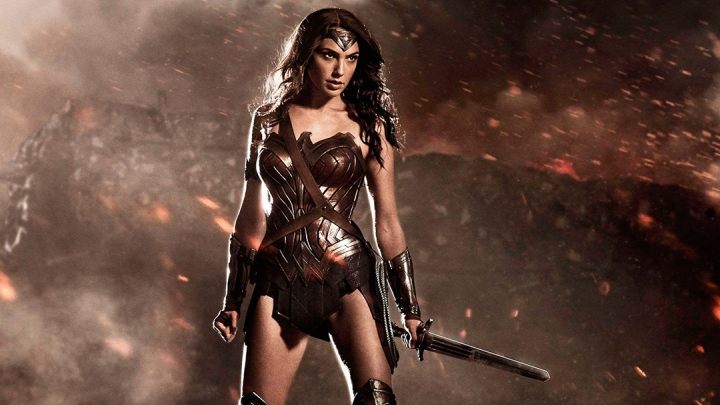 Wonder Woman pozostaje najbardziej kasowym filmem superbohaterskim z kobietą w roli głównej - Wonder Woman 2 zadebiutuje wcześniej niż myśleliśmy - wiadomość - 2017-11-14