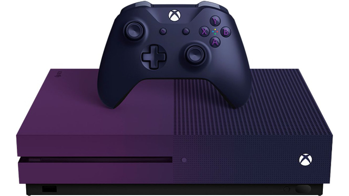 Trzeba przyznać, że konsola prezentuje się nieźle... - Wyciekły zdjęcia Xbox One S w edycji dla fanów Fortnite - wiadomość - 2019-05-27
