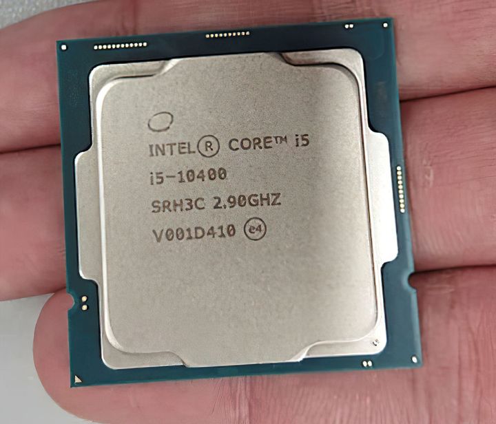 Intel Core i5-10400.
