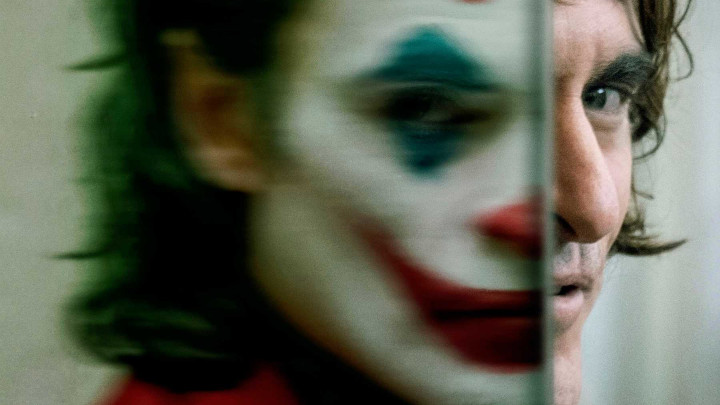 Joker na razie nie zamierza oddawać pozycji lidera w Box Office US. - Joker wciąż rządzi w amerykańskich kinach - Box Office US - wiadomość - 2019-10-14