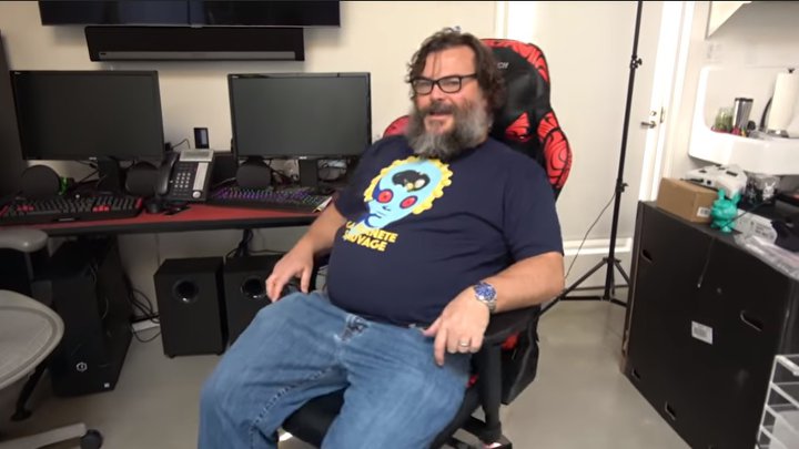 Jack Black z impetem zakończył ubiegły rok i wszedł w nowy. - Jack Black założył na YouTube kanał o grach i podbił serca widzów - wiadomość - 2019-01-07