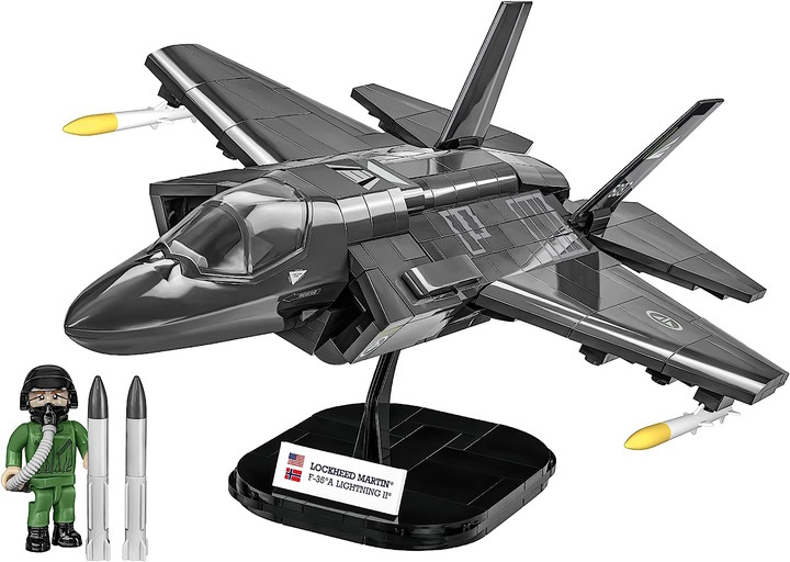 Zbuduj wielozadaniowy myśliwiec F-35 i zostań pilotem. Zestaw klocków Cobi trafił na wyprzedaż Amazon.pl - ilustracja #1