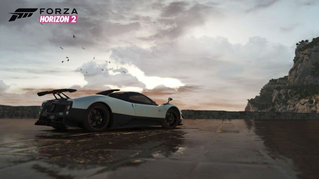 Kierowanie Pagani Zondą na mokrej nawierzchni powinno być zarezerwowane tylko dla orłów, ale użytkownikom Forzy Horizon 2 utrata przyczepności niestraszna. - Forza Horizon 2 na nieoficjalnych zapisach rozgrywki z E3 - wiadomość - 2014-06-10