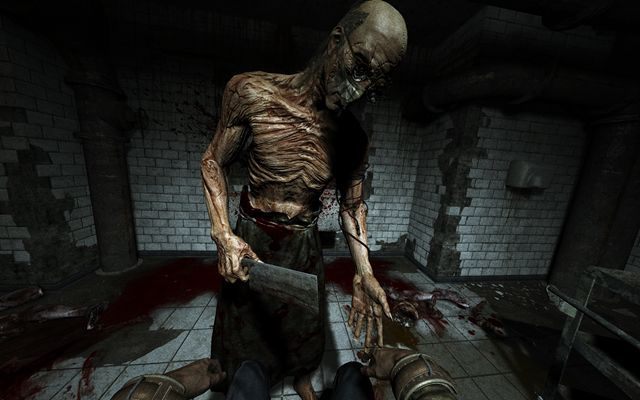 W grze zwiedzimy zakątki tajemniczego ośrodka, w którym natrafimy na takie maszkary - Outlast - pierwszoosobowy survival horror na PC we wrześniu - wiadomość - 2013-07-24