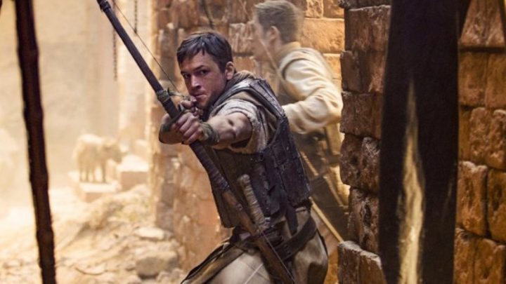 Robin Hood w reżyserii Otto Bathursta dołącza do licznego grona nieudanych adaptacji podań o najsłynniejszym złodzieju. - Robin Hood Początek to najgorszy film roku? - wiadomość - 2018-11-26