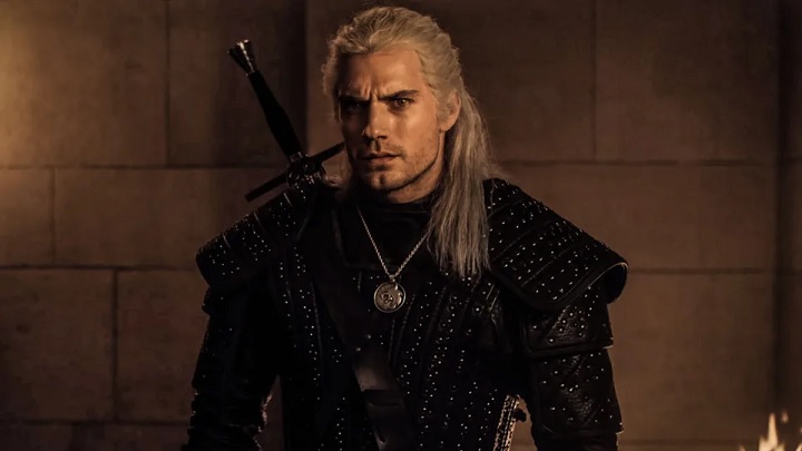 W przerwie między zabijaniem potworów Geralt wyrusza na podbój Starego Świata. - Henry Cavill woli wieczorami grać niż wychodzić z domu - wiadomość - 2019-12-23