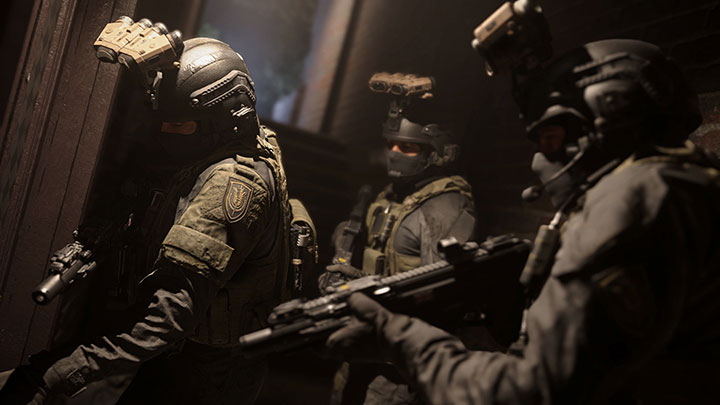 CoD Modern Warfare - opis ESRB zdradza brutalne szczegóły kampanii - ilustracja #1