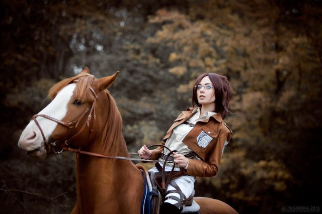 Najlepsze cosplaye –  Hange Zoe z Attack on Titan - ilustracja #8