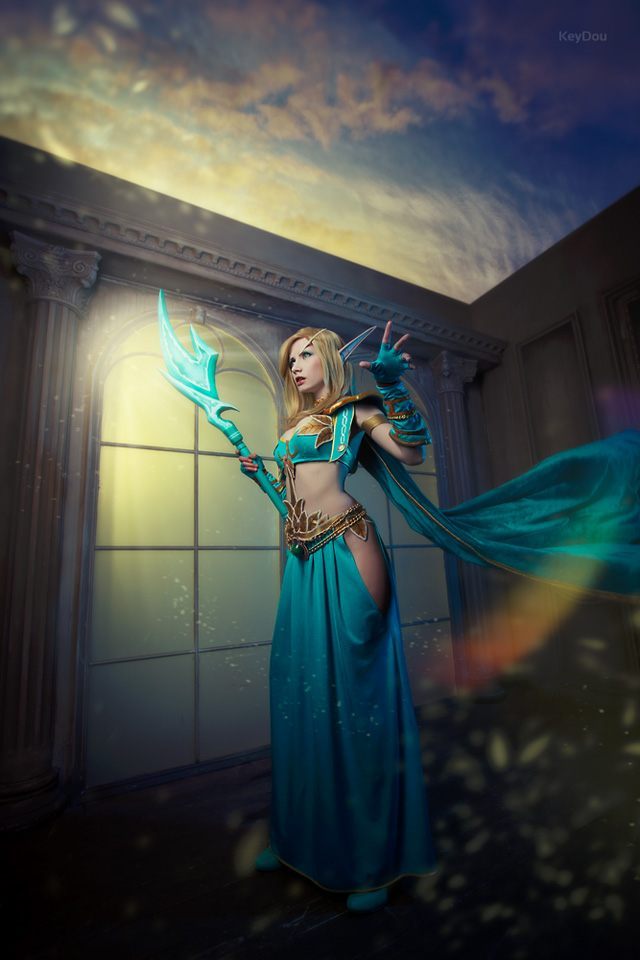 Źródło: Narga - Najlepsze cosplaye – krwawa elfka z World of Warcraft - wiadomość - 2015-04-21