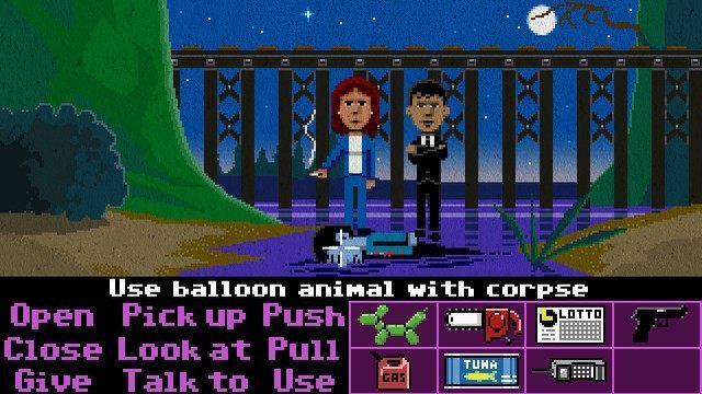 Nie, wbrew pozorom to nie jest screen przypominający, jak wyglądały dawne dzieła LucasArts – tak właśnie ma prezentować się Thimbleweed Park. - Thimbleweed Park – Ron Gilbert wraca na Kickstarterze z oldskulową przygodówką - wiadomość - 2014-11-19