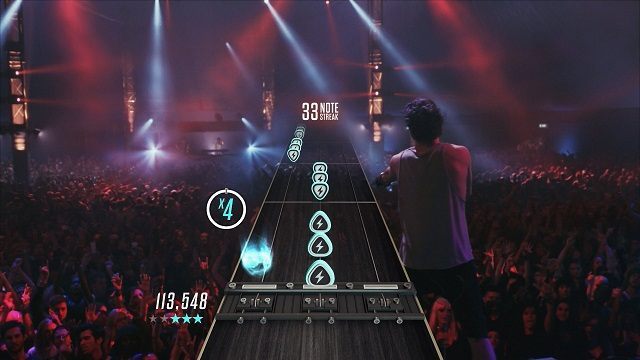 Guitar Hero Live to udany powrót marki. - Guitar Hero Live wbiega na scenę i zbiera dobre opinie - wiadomość - 2015-10-21