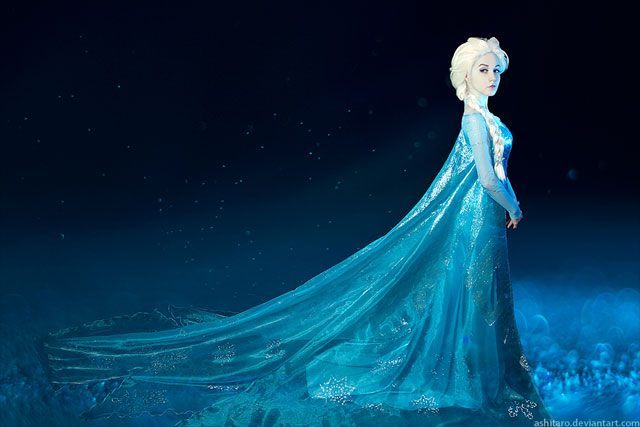 Źródło: Christine Kiko - Najlepsze cosplaye - Królowa Elsa z Frozen - wiadomość - 2014-04-17