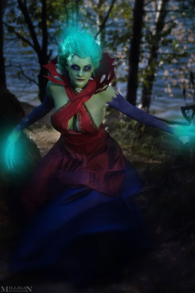 Najlepsze cosplaye - Death Prophet z Dota 2 - ilustracja #3
