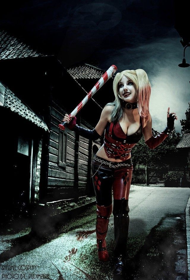 Źródło: Shermie - Najlepsze cosplaye – Harley Quinn w wersji z Batman: Arkham City - wiadomość - 2013-09-12