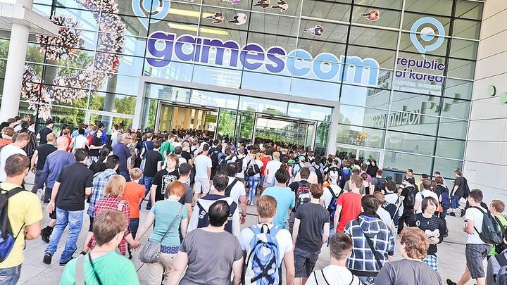 Masowe imprezy to niestety nie tylko gratka dla uczestników, ale i potencjalny cel terrorystów. - Nowe środki bezpieczeństwa na gamescomie. Koniec z bronią u cosplayerów - wiadomość - 2016-08-03