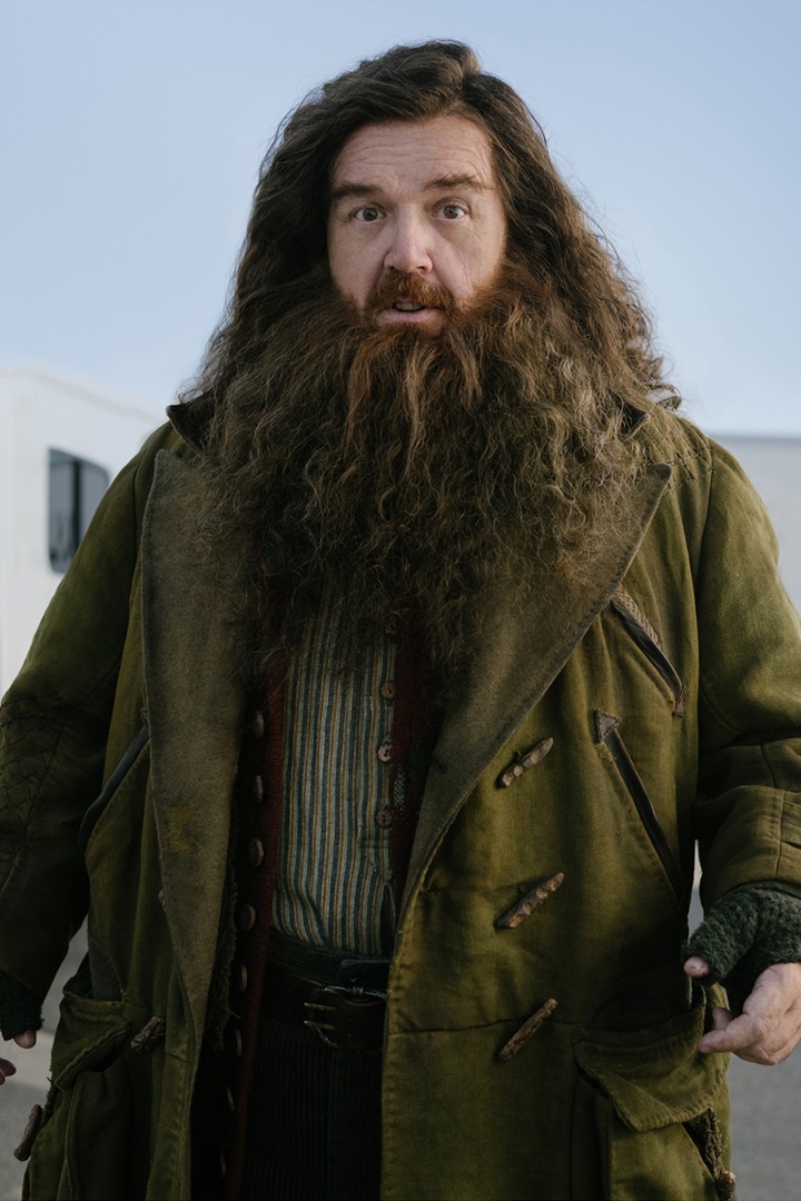 HBO - Kostium Hagrida z serialu Harry Potter zrobił wrażenie na fanach HP. Pojawiły się również wieści o 2. sezonie produkcji HBO Max - wiadomość - 2025-07-16