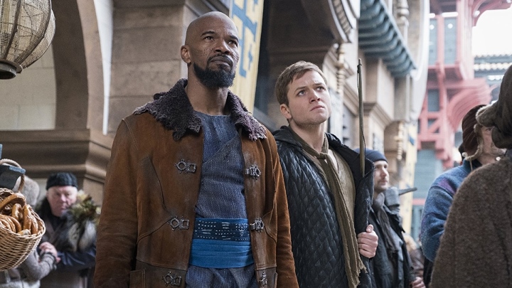 Jamie Foxx i Taron Egerton rzucą wyzwanie szeryfowi z Nottingham. - Robin Hood - stylistyczny melanż na nowym zwiastunie - wiadomość - 2018-07-18