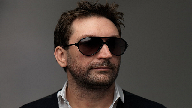 Leslie Benzies pracował nad serią Grand Theft Auto od trzeciej części cyklu. - Szef studia Rockstar North, Leslie Benzies, odchodzi z pracy - wiadomość - 2016-01-13