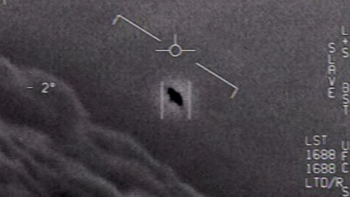 UFO odtajnione - Pentagon oficjalnie udostępnia nagrania - ilustracja #1