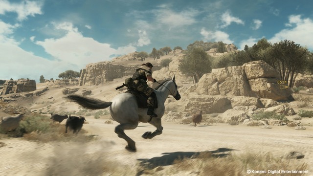 Poza tradycyjnym podróżowaniem na piechotę w grze można jeździć konno oraz korzystać z kilku środków transportu - WSzystko o Metal Gear Solid V: Phantom Pain (patch 1.17) - Akt# 10 - wiadomość - 2018-07-25