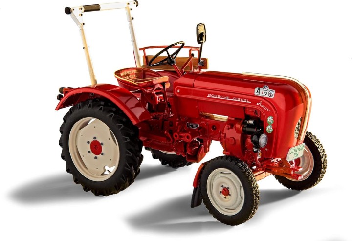 Źródło: Revell; materiały promocyjne - Tą promocją Amazon zrobił dzień fanom Farming Simulatora. Traktor Porsche to dziecinnie prosty w składaniu zestaw, od którego powinien zacząć każdy początkujący modelarz - wiadomość - 2024-08-20