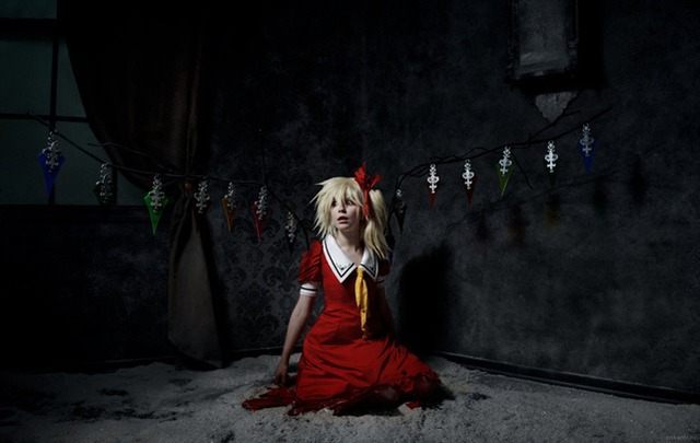Najlepsze cosplaye - Flandre Scarlet - ilustracja #5