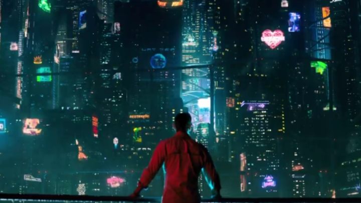 Wygląd świata przedstawionego przejawia inspiracje cyberpunkowymi klasykami pokroju Blade Runnera. - Serial science fiction Altered Carbon najważniejszą premierą lutego na Netfliksie - wiadomość - 2017-12-12