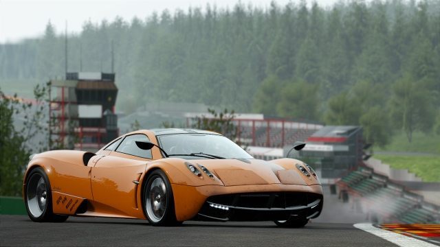 Project CARS ma zachwycać nie tylko piękną grafiką, ale i realistycznym modelem jazdy. - Project CARS zadebiutuje 21 listopada na PC, Xboksie One i PlayStation 4 - wiadomość - 2014-09-04