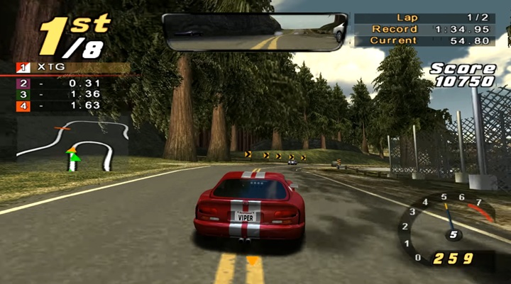 Need for Speed: Hot Pursuit 2 na PS2 jest powszechnie uważany za najlepszą wersję tej gry. Źródło: xTimelessGaming / YouTube. - Need for Speed na PS2, PC i nie tylko - kiedyś każda wersja NFS-a mogłaby być inną grą - wiadomość - 2025-05-22
