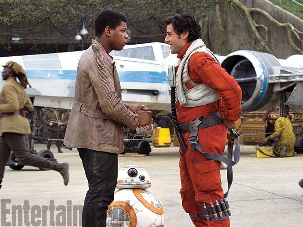 Finn (John Boyega) i Poe Dameron (Oscar Isaac) #1 / Źródło: Entertainment Weekly.