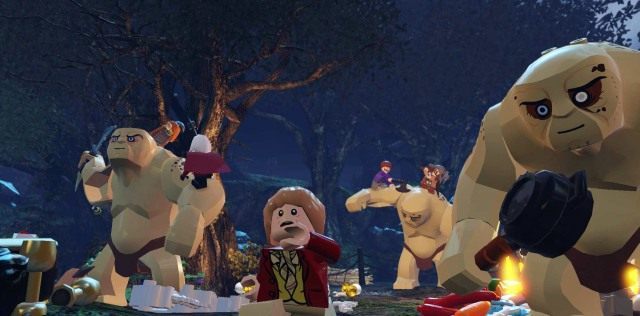 Spotkanie z trzema trollami – jeden z wielu słynnych momentów odtworzonych w grze. - LEGO The Hobbit debiutuje w Europie - wiadomość - 2014-04-11